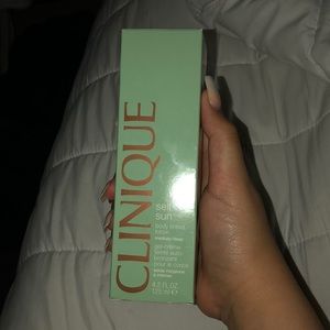 Clinique self tanner